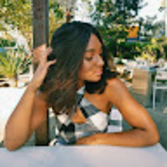 Meet your Posher, Priscilla daniels - Picture 1 of 1